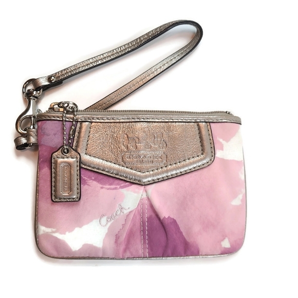 Coach wristlet zippered bag - Picture 1 of 4